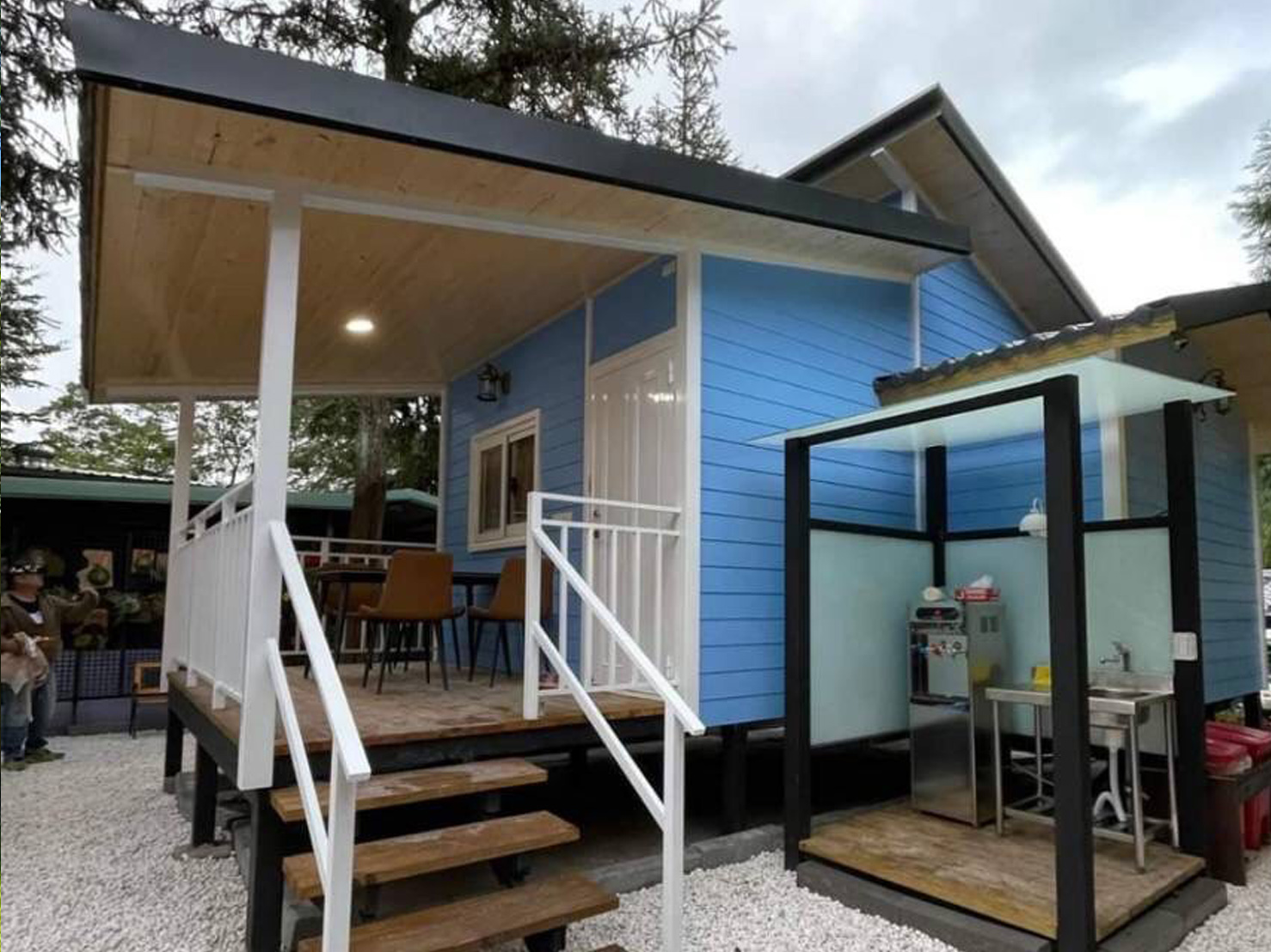 武界麒帆如日式小木屋住宿